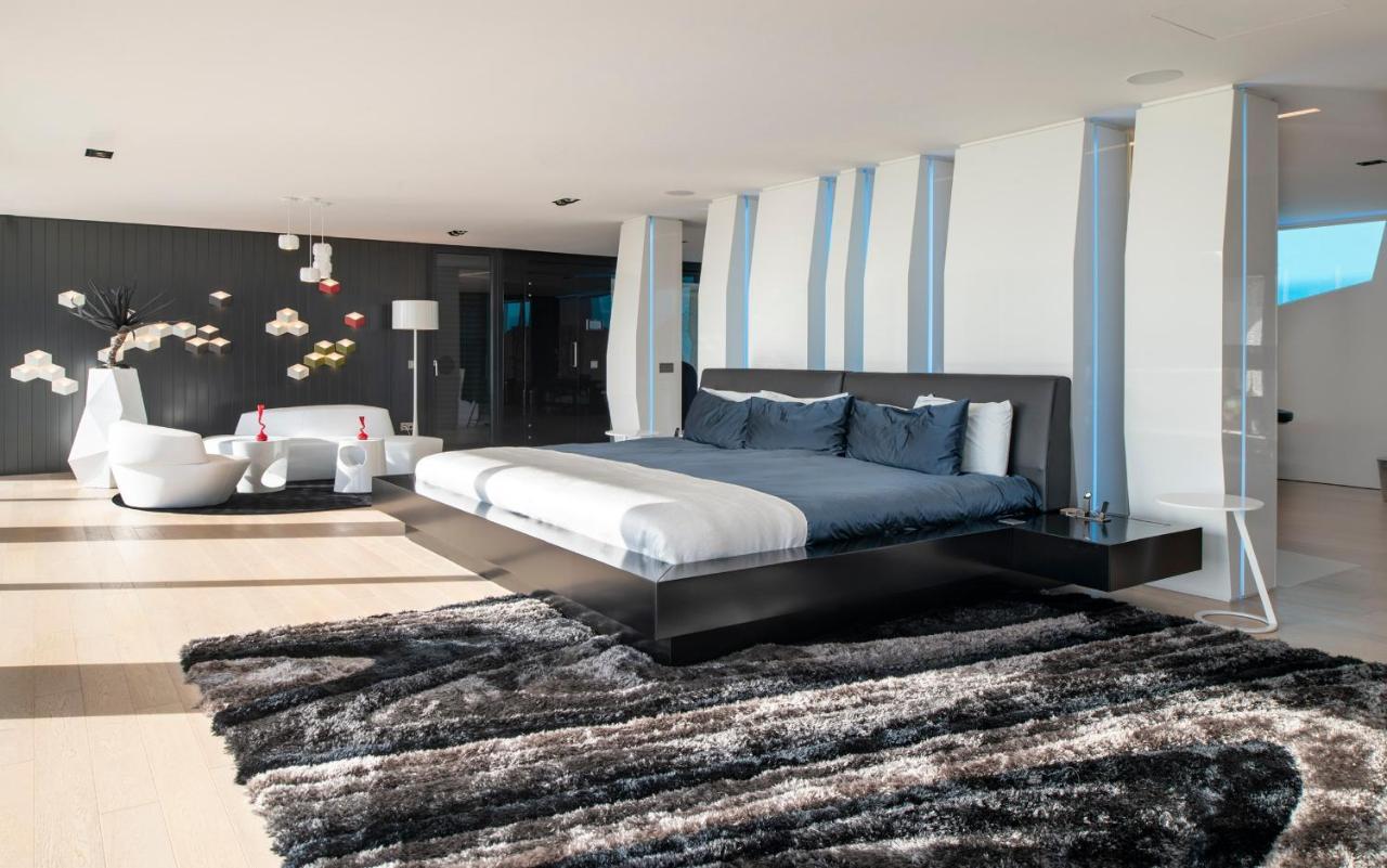 Ibiza Style Barcelona Luxury Villa Бадалона Экстерьер фото